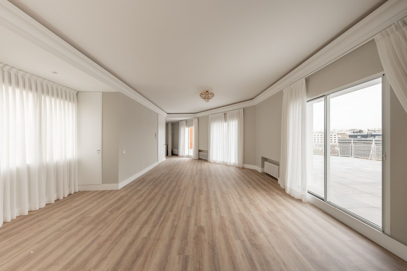 Piso en Castellana 56 (Castellana)